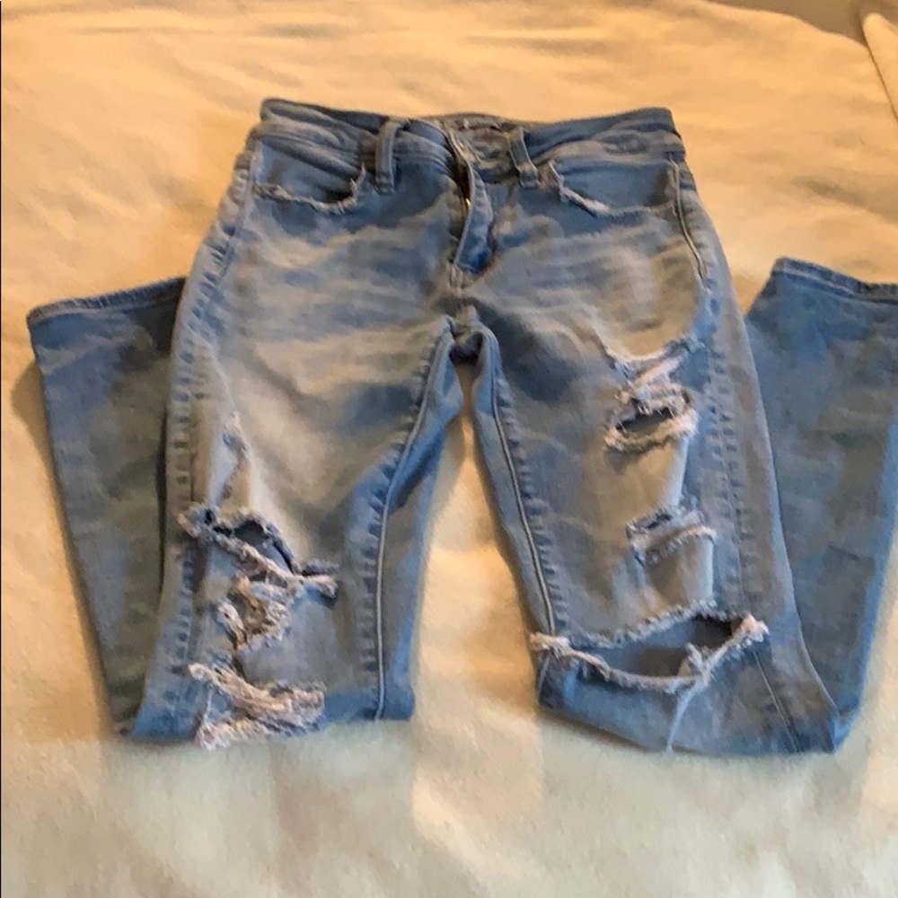 American Eagle distressed jeans